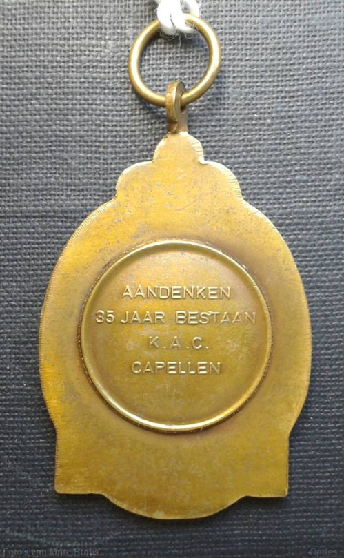 KAPE - Medaille 1956_back